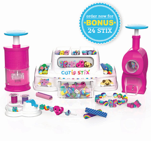 Cut & Create Station w Bonus Pieces