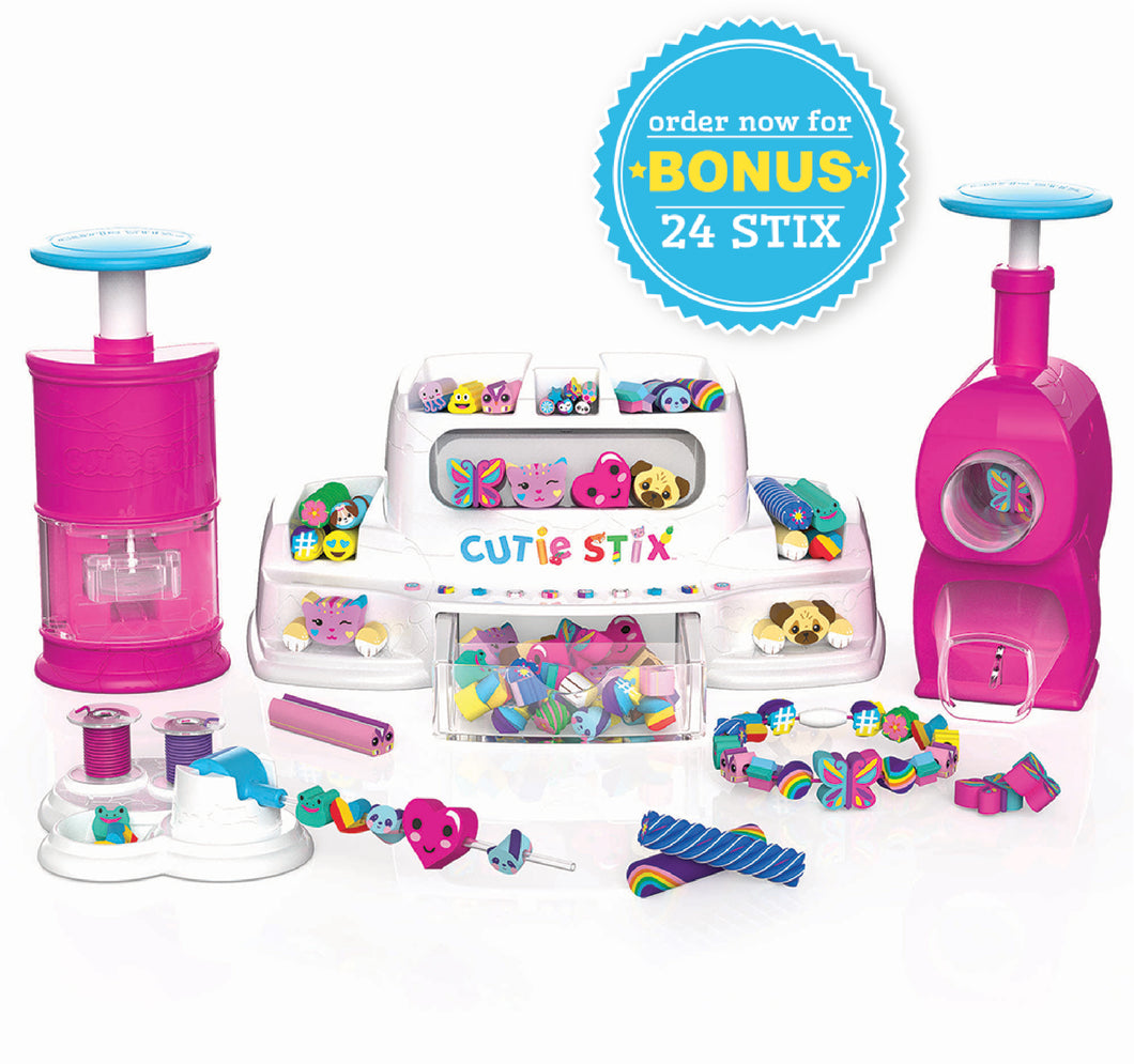 Cut & Create Station w Bonus Pieces